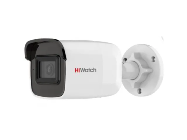 Сетевая IP видеокамера HiWatch DS-I650M(B) (2.8mm) 